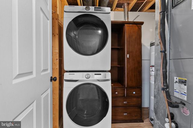 61 JOB RD, Inwood, WV 25428