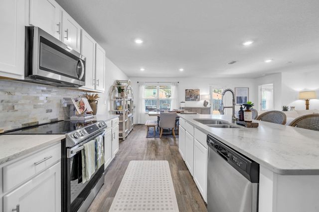 171 This Way, Freeport, FL 32439