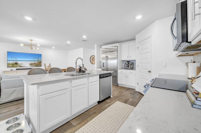 171 This Way, Freeport, FL 32439