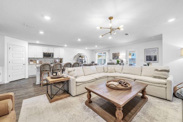 171 This Way, Freeport, FL 32439