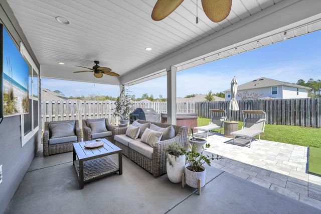 171 This Way, Freeport, FL 32439