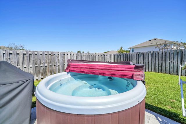 171 This Way, Freeport, FL 32439