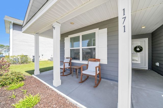 171 This Way, Freeport, FL 32439