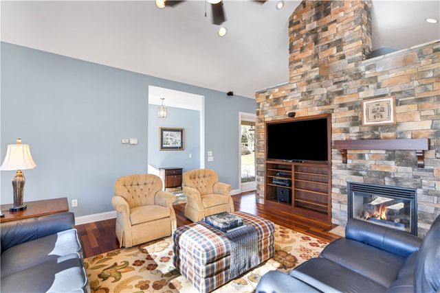 201 S Reach Drive, Salem, SC 29676