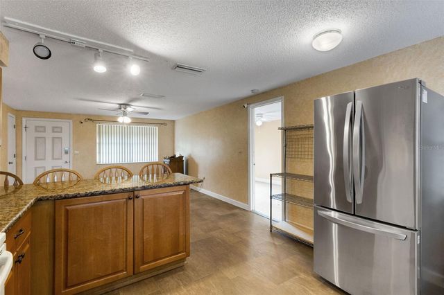 2767 17TH STREET, Sarasota, FL 34234