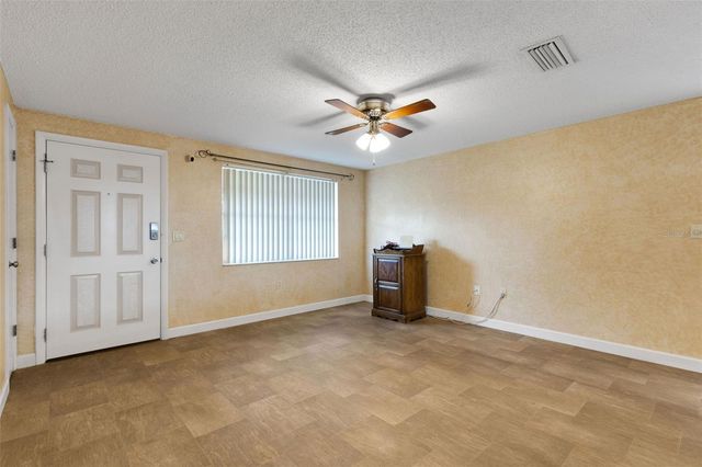 2767 17TH STREET, Sarasota, FL 34234