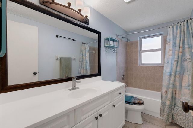 2767 17TH STREET, Sarasota, FL 34234