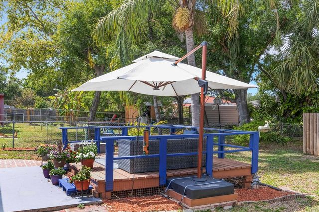 2767 17TH STREET, Sarasota, FL 34234