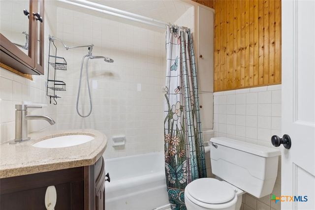 215 Taylor Road, Elgin, TX 78621