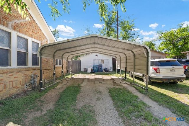 215 Taylor Road, Elgin, TX 78621