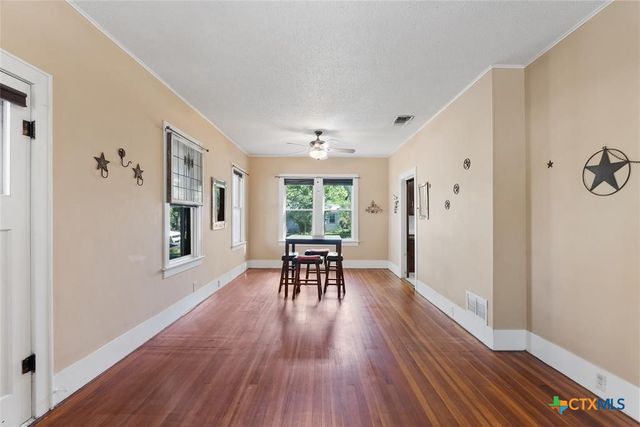 215 Taylor Road, Elgin, TX 78621