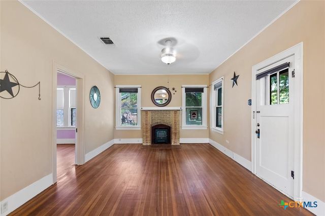 215 Taylor Road, Elgin, TX 78621