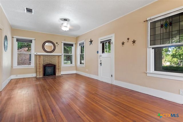 215 Taylor Road, Elgin, TX 78621