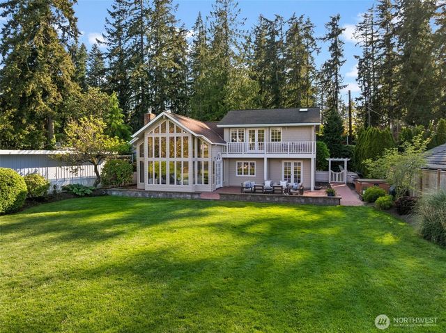 3012 Marine Drive, Bremerton, WA 98312