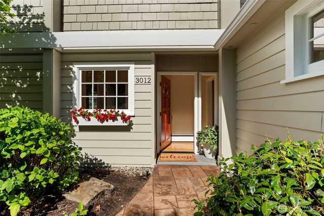 3012 Marine Drive, Bremerton, WA 98312