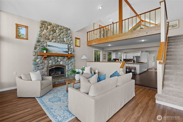 3012 Marine Drive, Bremerton, WA 98312