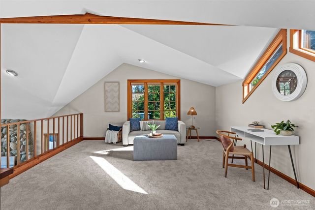 3012 Marine Drive, Bremerton, WA 98312