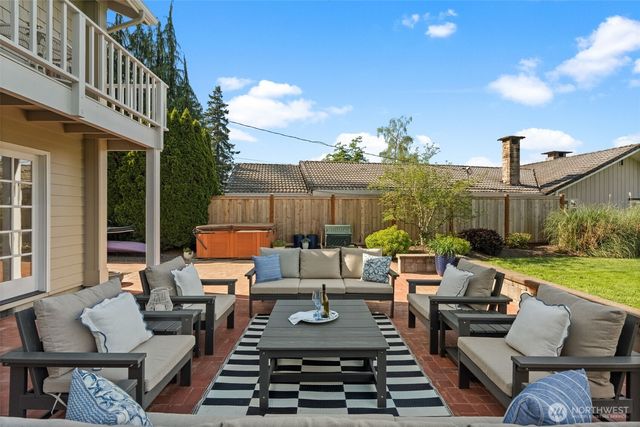 3012 Marine Drive, Bremerton, WA 98312