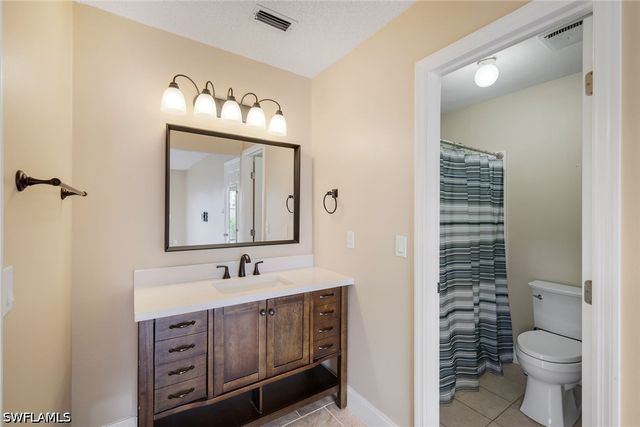 6346 Royal Woods DR, Fort Myers, FL 33908