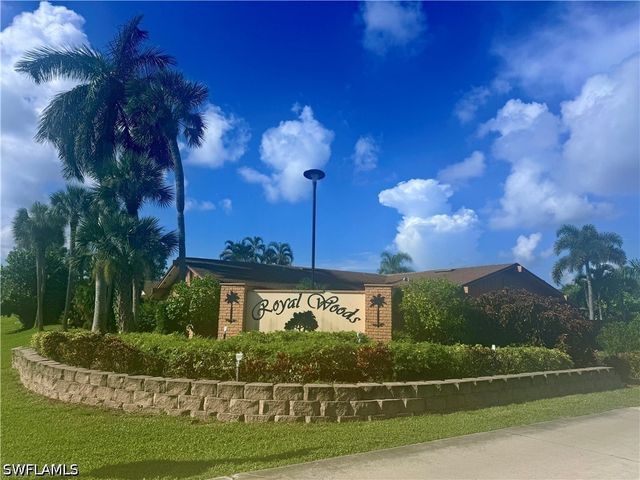 6346 Royal Woods DR, Fort Myers, FL 33908