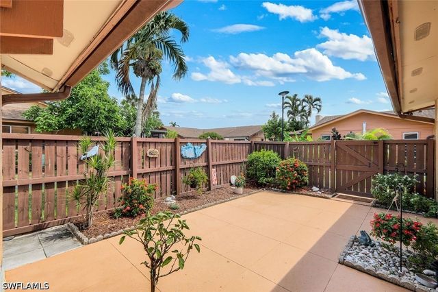 6346 Royal Woods DR, Fort Myers, FL 33908