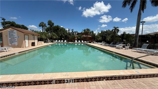 6346 Royal Woods DR, Fort Myers, FL 33908