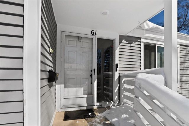 61 Oak Creek Trail, Madison, WI 53717