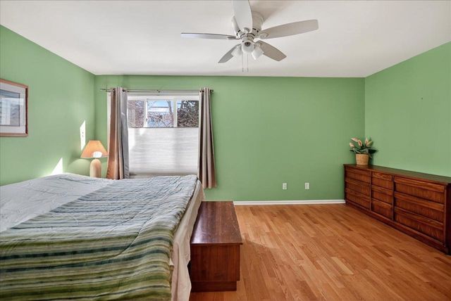 61 Oak Creek Trail, Madison, WI 53717