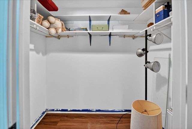 61 Oak Creek Trail, Madison, WI 53717