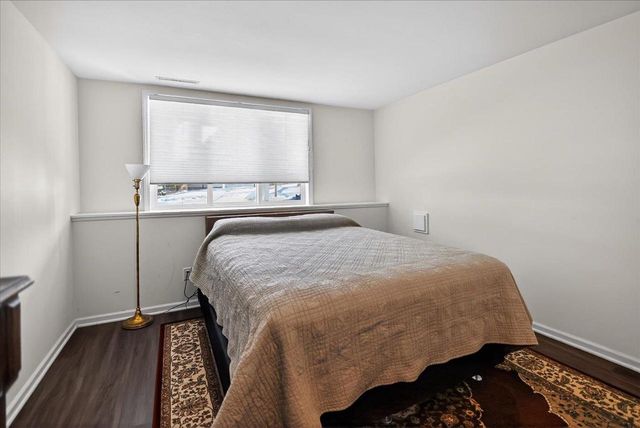 61 Oak Creek Trail, Madison, WI 53717