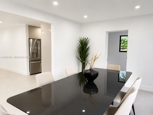 2 NE 91st St, Miami Shores, FL 33138