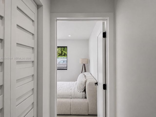 2 NE 91st St, Miami Shores, FL 33138