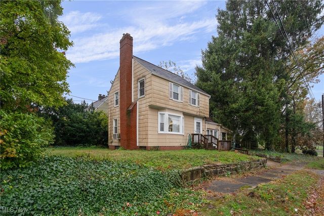 1406 22nd Street NW, Canton, OH 44709