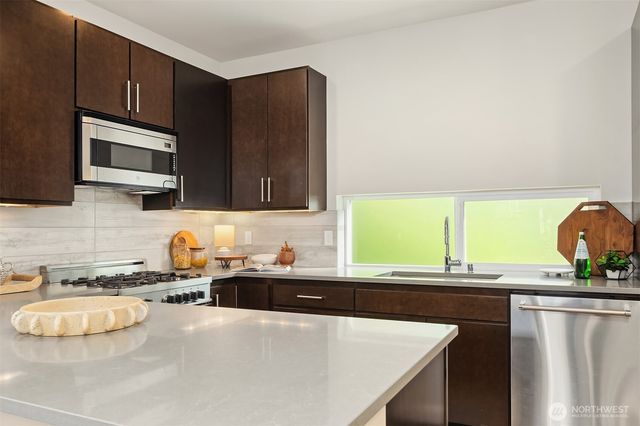 2409 NW 64th Street, Seattle, WA 98107