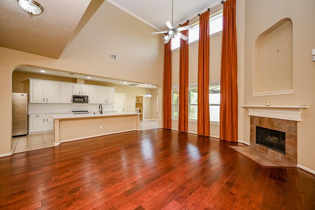 7203 Fiesta Flower, Katy, TX 77494