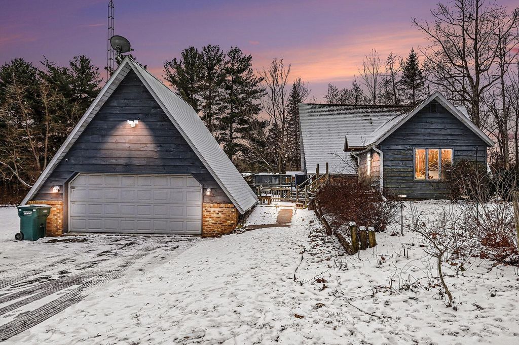 67853 Big Hill Road, Burr Oak Twp, MI 49091