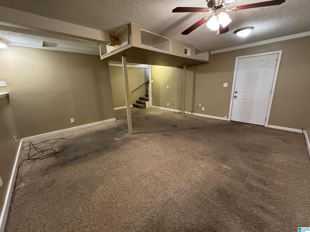 3037 APPLE VALLEY LANE, Birmingham, AL 35215