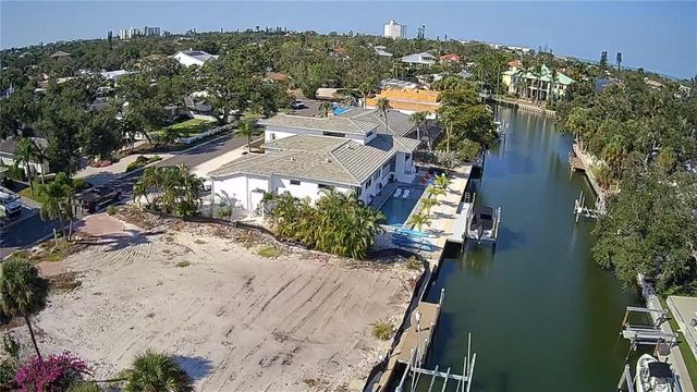 579 COMMONWEALTH LANE, Sarasota, FL 34242