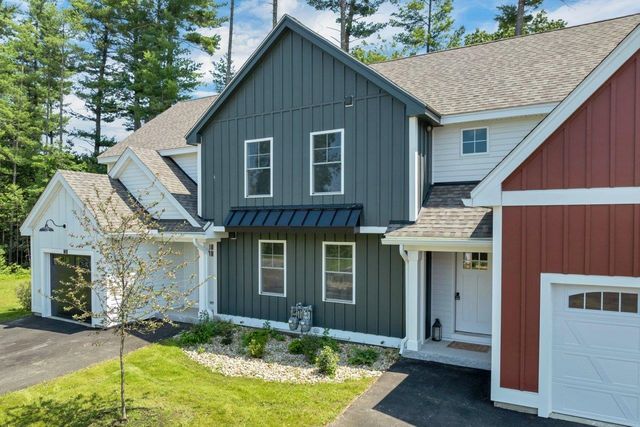 11A Mustang Dr Unit A End, Litchfield, NH 03052
