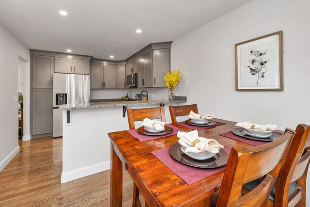 11A Mustang Dr Unit A End, Litchfield, NH 03052