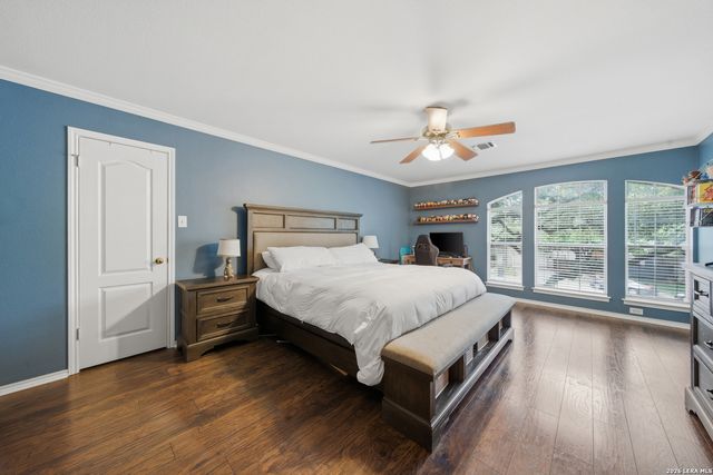 6207 STABLE CREEK DR, San Antonio, TX 78249