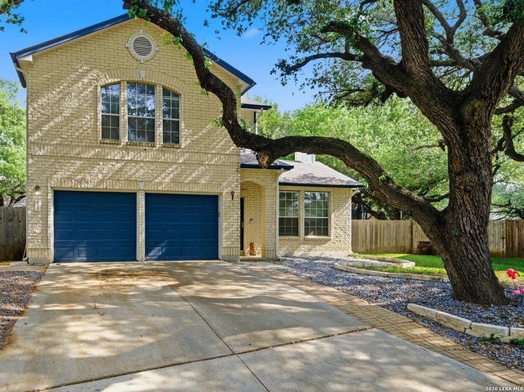 6207 STABLE CREEK DR, San Antonio, TX 78249
