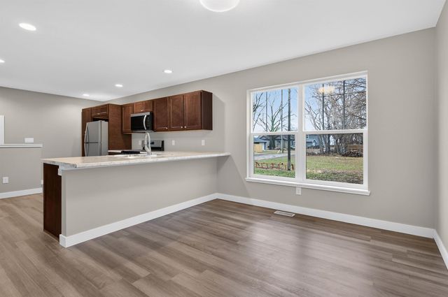 319 Iowa Street, Waterloo, IA 50703