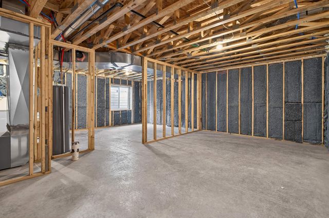 319 Iowa Street, Waterloo, IA 50703