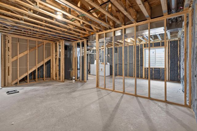 319 Iowa Street, Waterloo, IA 50703