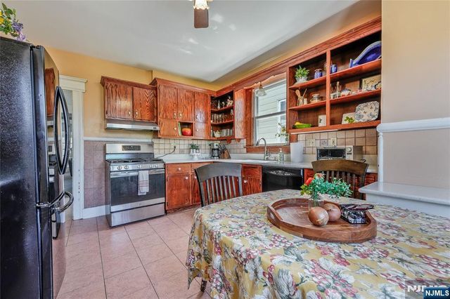 671 Devon Street, Kearny, NJ 07032