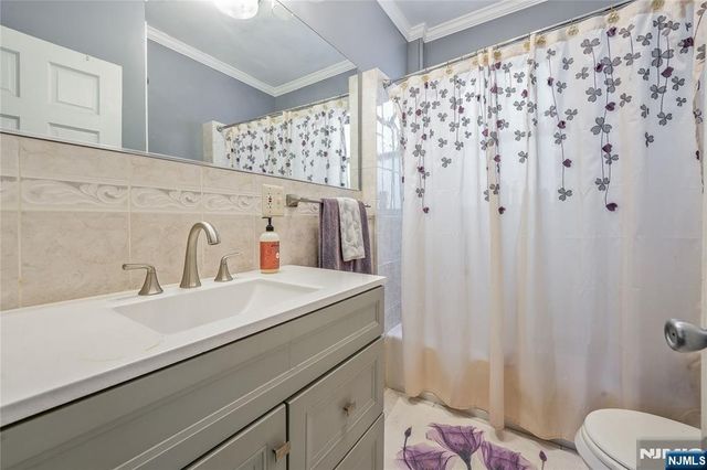 671 Devon Street, Kearny, NJ 07032