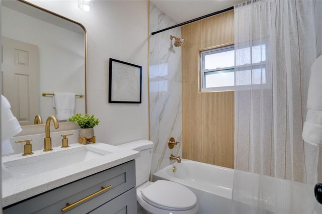 4065 39TH AVENUE N, St Petersburg, FL 33714