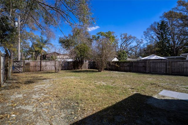 4065 39TH AVENUE N, St Petersburg, FL 33714