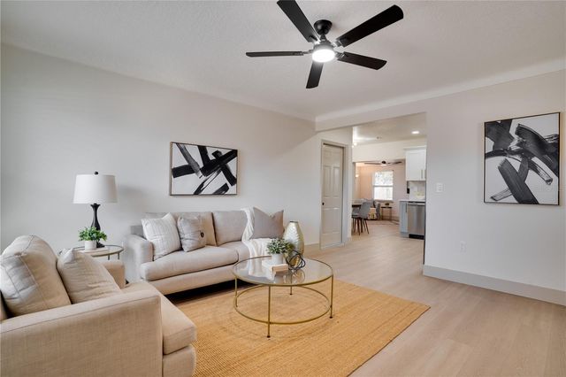 4065 39TH AVENUE N, St Petersburg, FL 33714